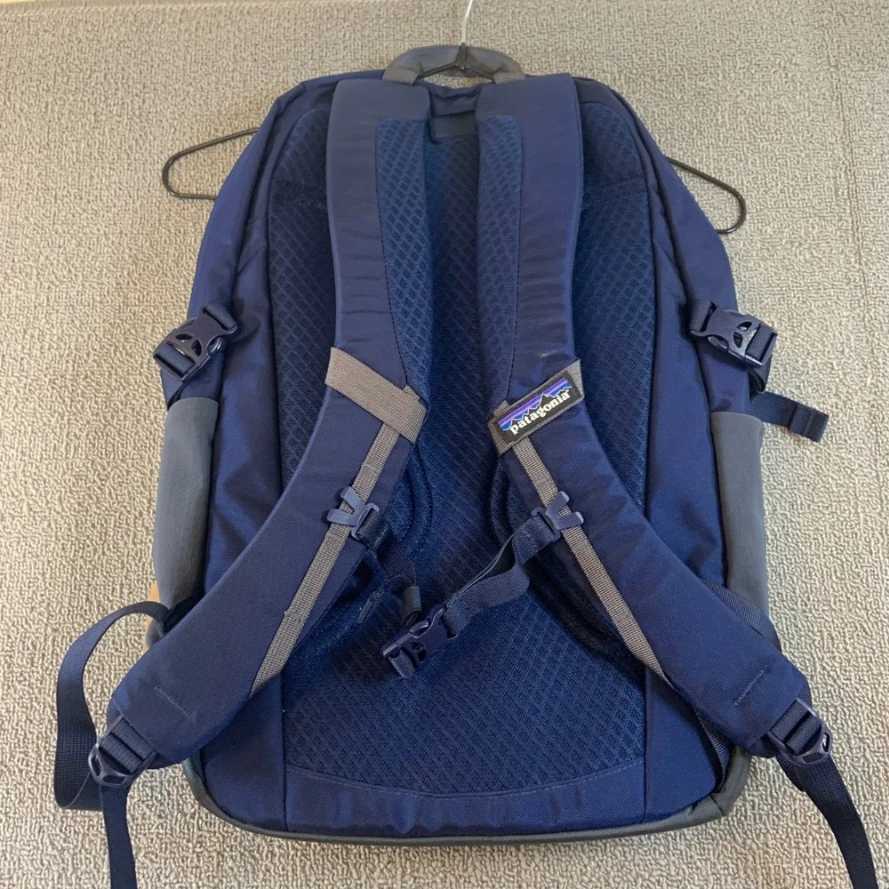 Patagonia Refugio Pack 28L Unisex Blue NWT Finance of America Mortgage Backpack